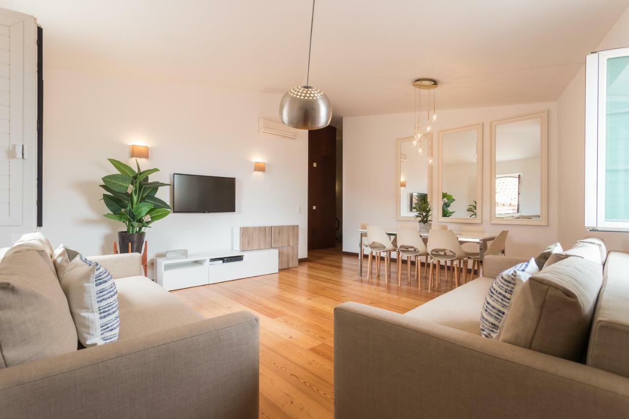 Alfama Modern Two-Bedroom Apartment W/ River View And Parking - By Lu Holidays Lisbon Luaran gambar